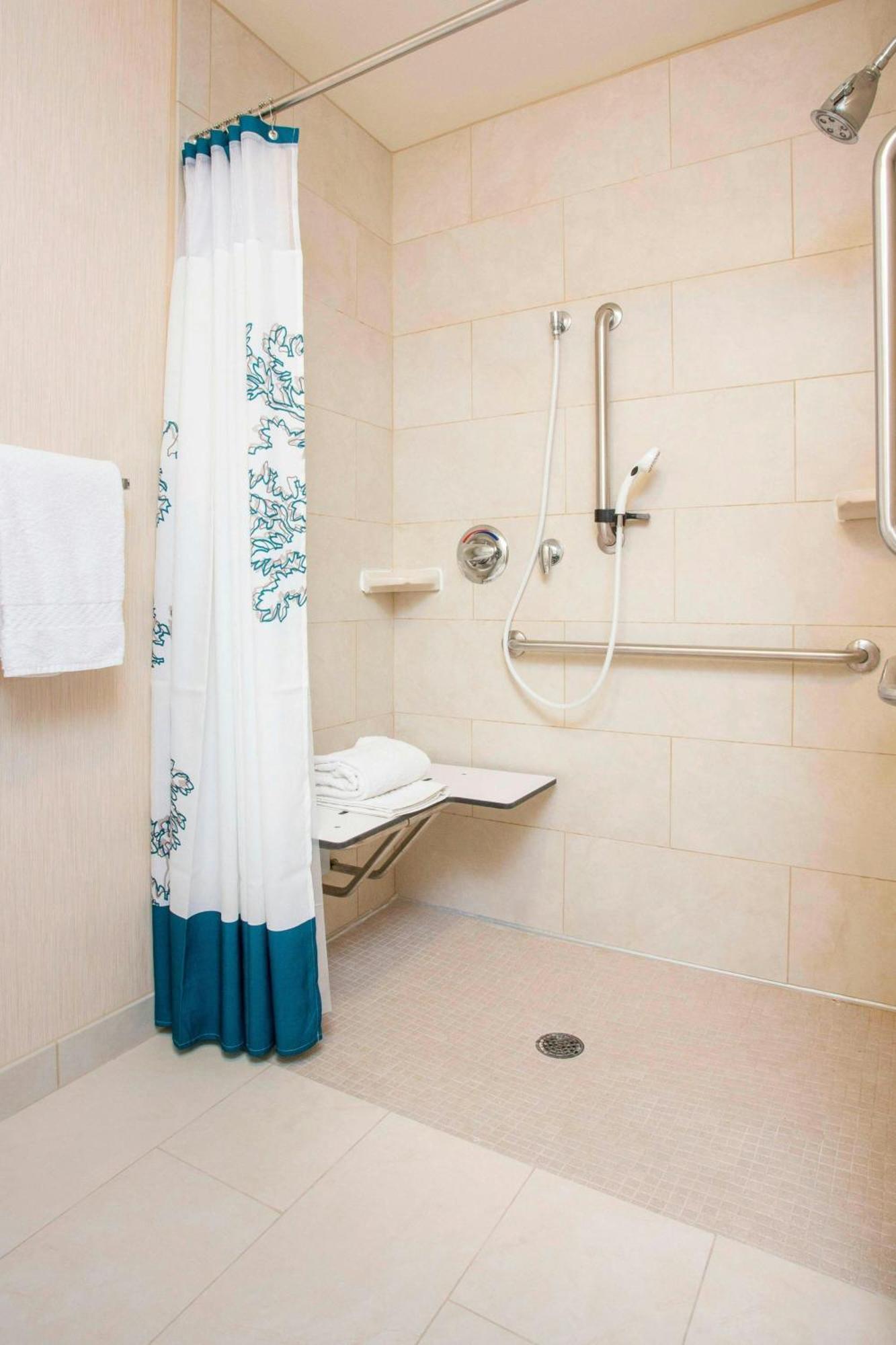 Residence Inn Topeka Ngoại thất bức ảnh