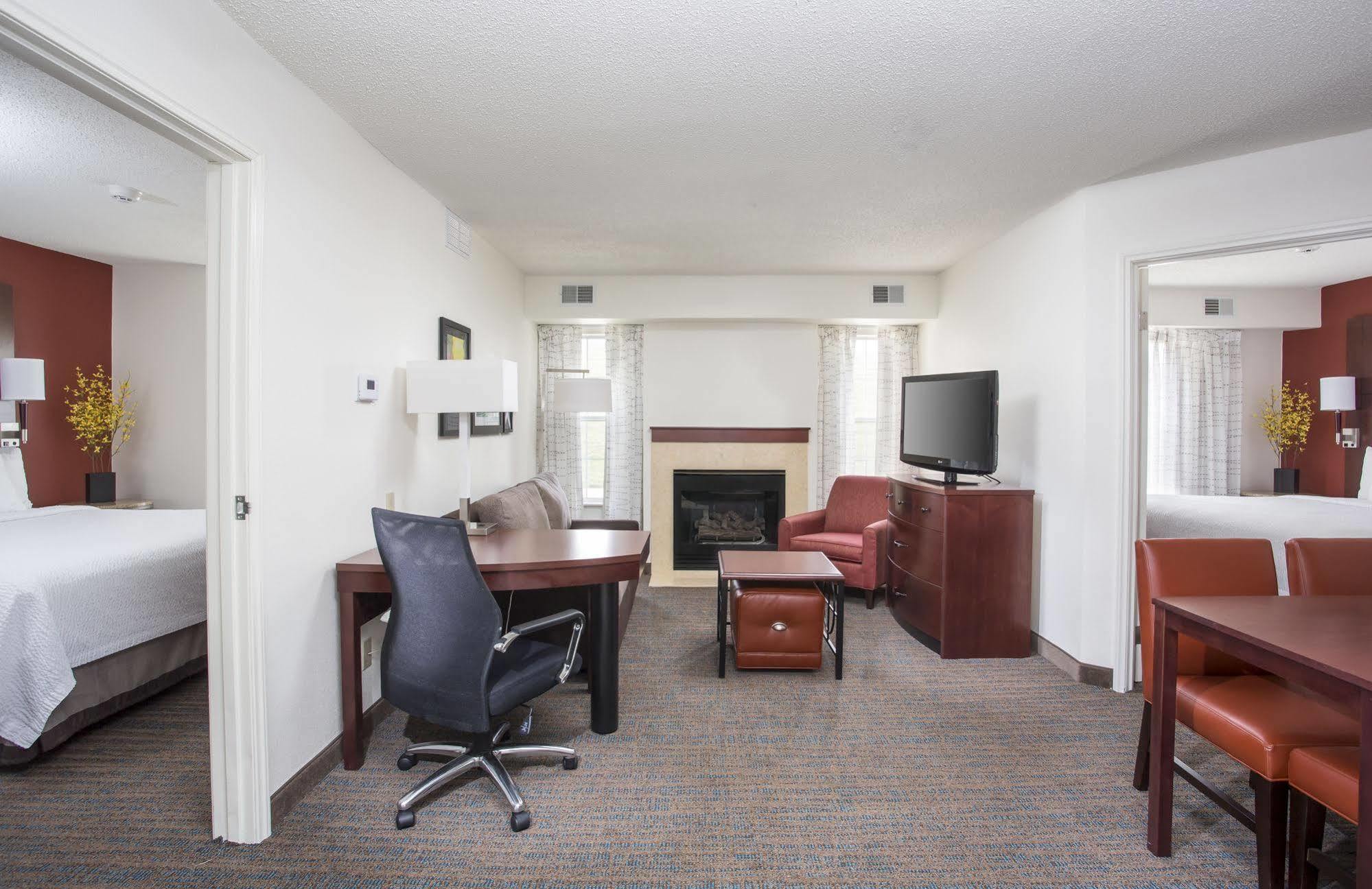 Residence Inn Topeka Ngoại thất bức ảnh